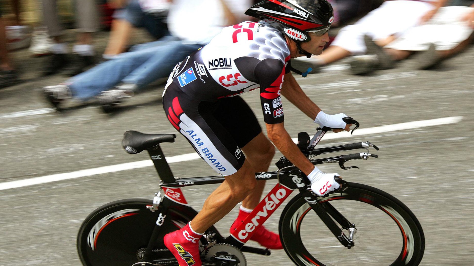 美洲杯的赛事动力与经济效益评估，美洲杯的赛制