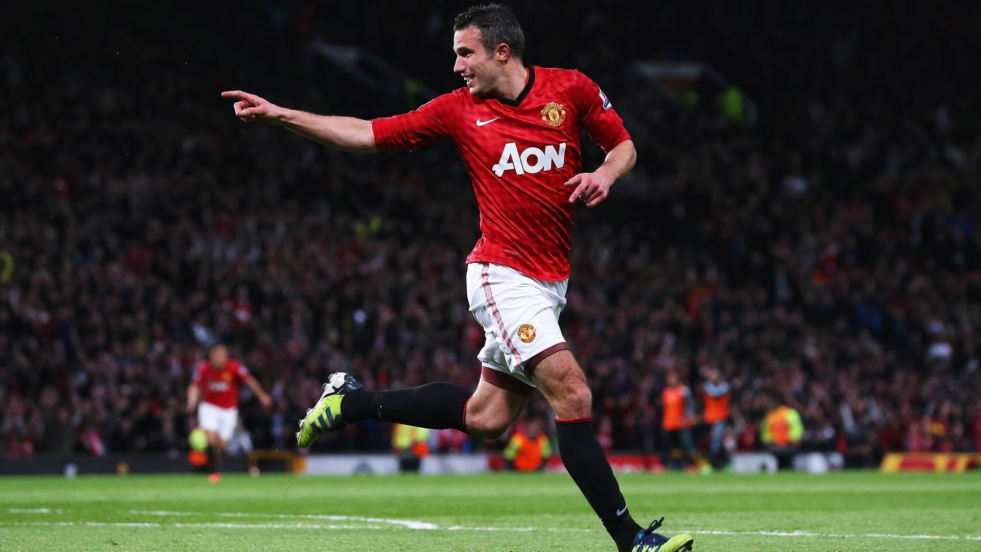 谢佩玲泳姿优雅，跳台表现亮眼，谢佩伦个人简介